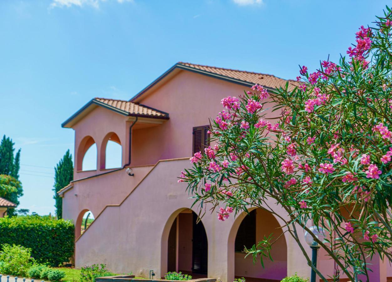 Appartamenti In Residence Villa Santa Maria Сан-Винченцо Экстерьер фото